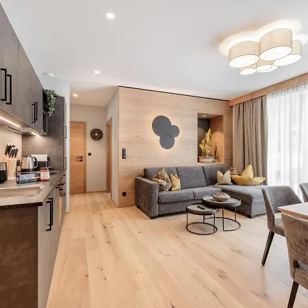 NEUES Apartmenthaus mit fabelhaftem Wellness MYALPS Ötztal Umhausen Exterior foto
