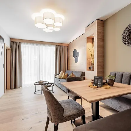NEUES Apartmenthaus mit fabelhaftem Wellness MYALPS Ötztal Umhausen Zimmer foto