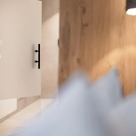 NEUES Apartmenthaus mit fabelhaftem Wellness MYALPS Ötztal Umhausen Zimmer foto