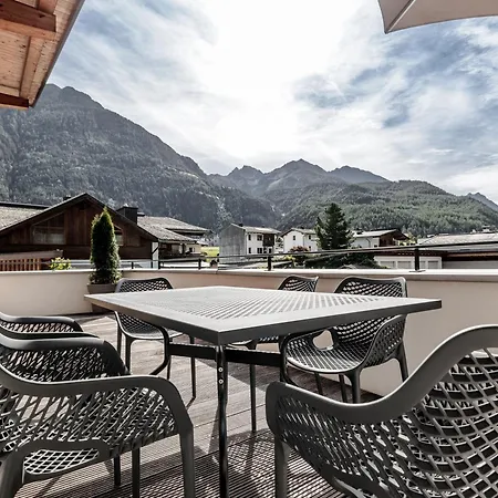 NEUES Apartmenthaus mit fabelhaftem Wellness MYALPS Ötztal Umhausen Exterior foto